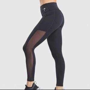 Gymshark | Black Mesh Insert Training Athletic Leggings With Pockets Size Large